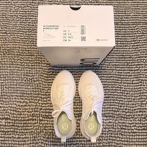 Lululemon • Chargefeel 2 Mid Women's Workout Shoe Size 7 Excellent condition.
